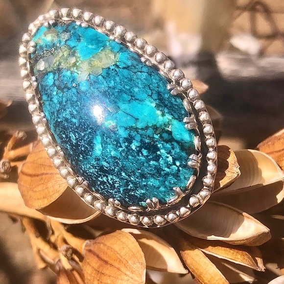 Inlaid Turquoise Handcrafted Southwestern Sterling Silver Ring - Picture 3 of 13